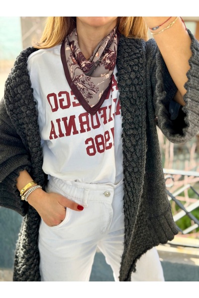 who knows ¿ Patterned Scarf Bandana 50X50 Women's Clothing Accessory