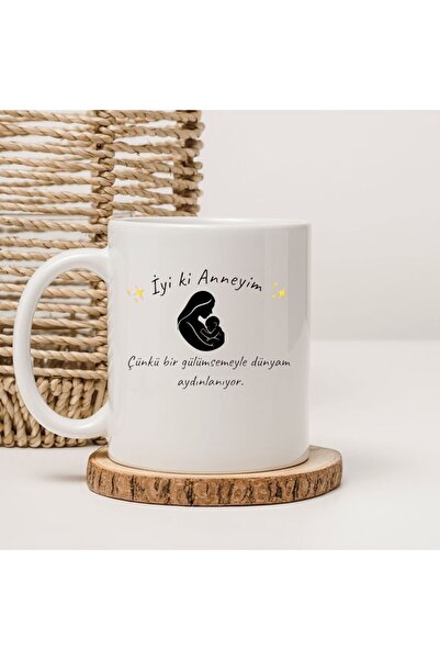 kubdekor I'M a Good Mom Written Printed Mother's Day Mug