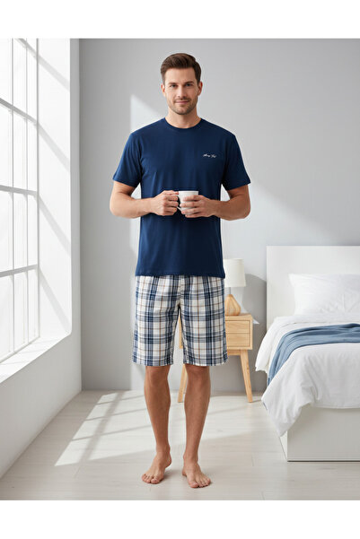 REDTAG طقم بيجاما رجالي مكون من تيشيرت منسوج وشورت كاروهات بنقش مربعات