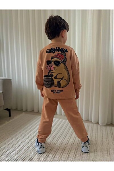 cgboutiquestylekids طقم علوي وسفلي من قماش 2 خيط للأولاد من Cg Kids Capybara ...