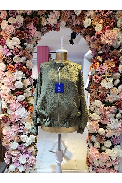 Kayra kadın haki fermuarlı ve bağcık detaylı ceket