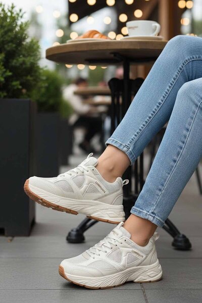 lumberjack Kadın Spor Ayakkabı Bej Renk - Hafif ve Esnek Tabanlı Günlük Sneaker