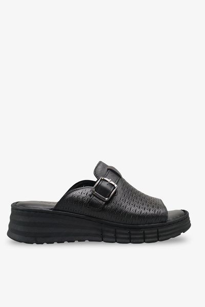 İNNABUTİKK Werny Women's Genuine Leather Comfort Padded Slippers - Black