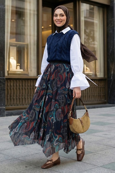 InStyle Authentic Pattern Asymmetrical Navy Blue Tulle Skirt