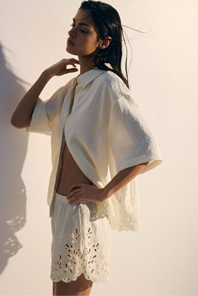 H&M Nakış İşlemeli Şort