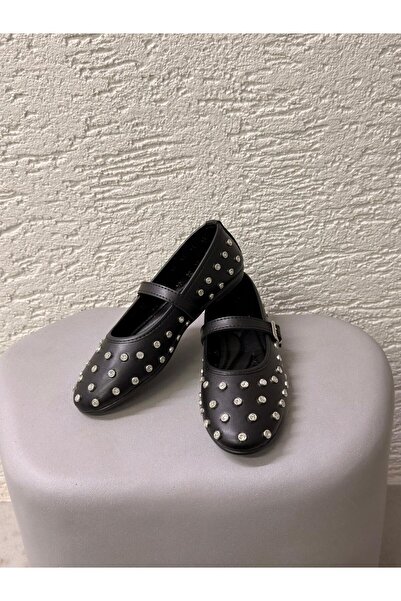 Beyond Women's Black Disco Leather Ballerinas with Stone Buckle 1cm Byndsk400