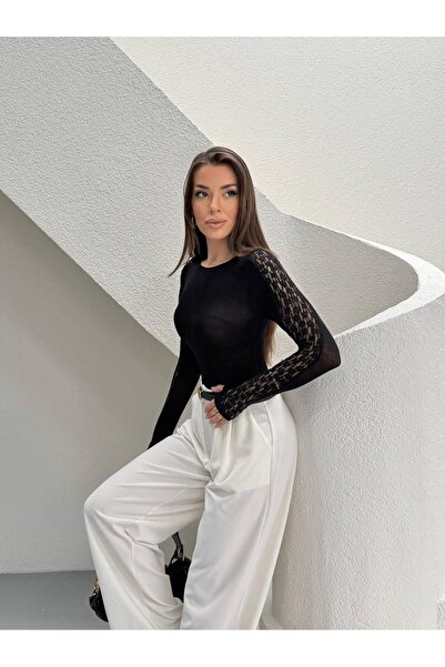 elbisereyonda Bluză transparentă cu mâneci din dantelă și decolteu tip crew
