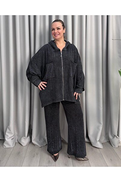 FUNDA Nika Design Team