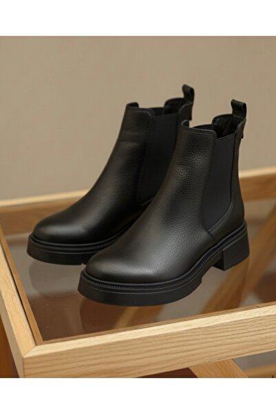 Yılmaz Exclusive Women's Black Genuine Leather Chelsea Boots with Elastic Thi...