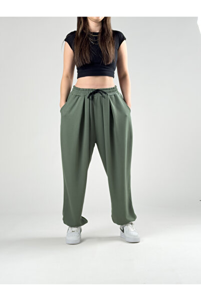 COCOPELLI Pleated Green Women's Jogger Pants Coc2845