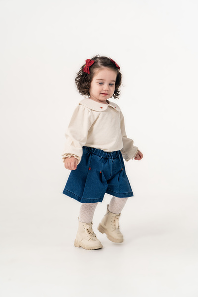 JNF kids Kız Bebek & Çocuk Uğur Böceği Detaylı Kot Şortlu Takım Külotlu Çorap...