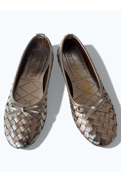 Noliva Women's Silver Faux Leather Textured Knitted Patterned Bowknot Ballerinas