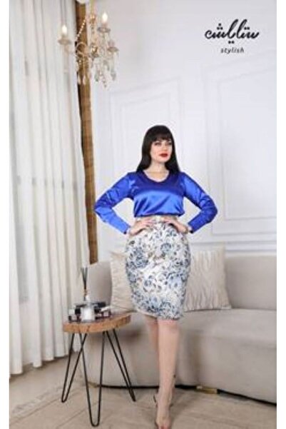 Stylish Stylish elegant blue suit with a jacquard skirt