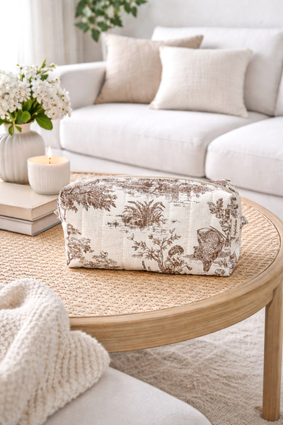 Mufincollection Vintage Toile Patterned Quilted Makeup Bag – 23X10X10 cm -- Daily & Travel Organizer