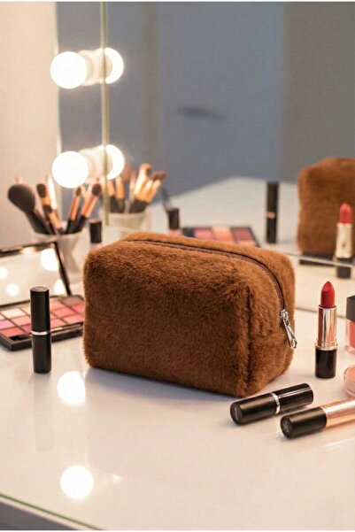 BagsMadame Plush Furry Fabric Single Compartment Zippered Cosmetic Organizer ...