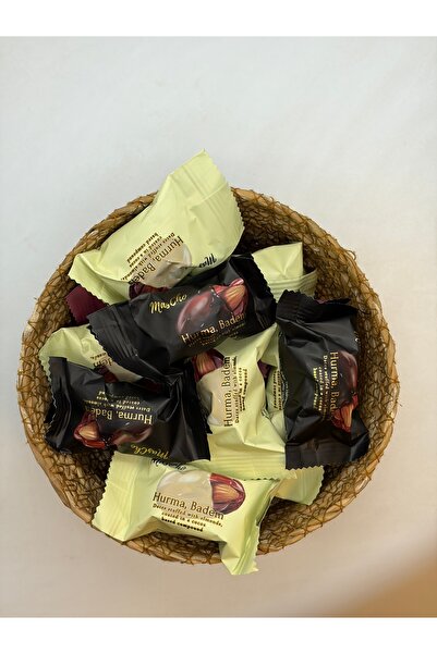 KÖKNAR BİTTERLİ BEYAZLI ÇİKOLATA KAPLI BADEMLİ HURMA 1 KG