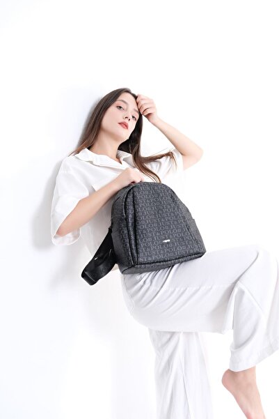 Just Polo حقيبة ظهر نسائية سوداء مناسبة للمجموعات اليومية