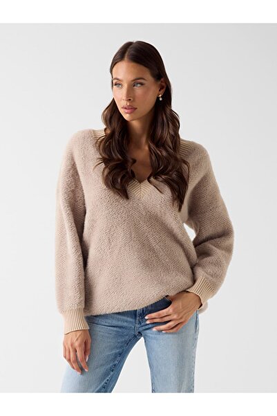 Guess Oversized fuzzy sweater