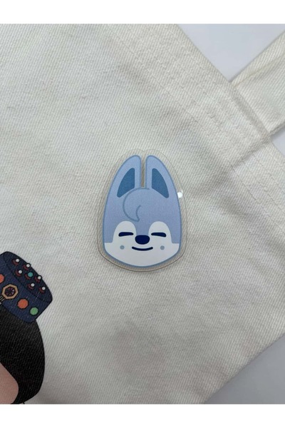 Hara Company Stray Kids SKZOO Bangchan Wolf Chan Akrilik Rozet