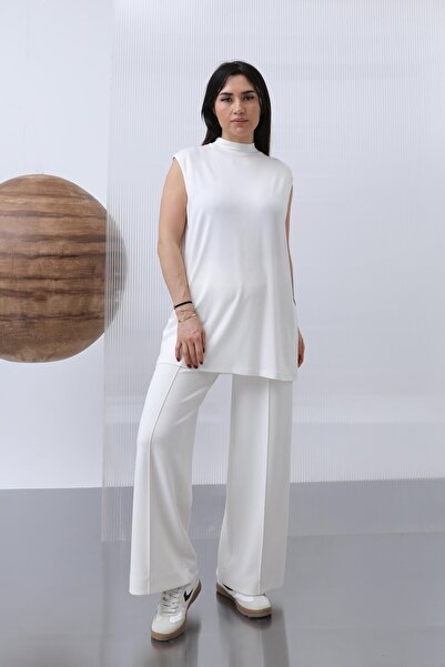 Puane Women's Sleeveless Crew Neck Tunic Length Undershirt Ekru 40006