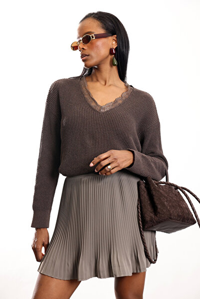 5in1Canpolat Brown Lace Detailed Knitwear Sweater Tk261018