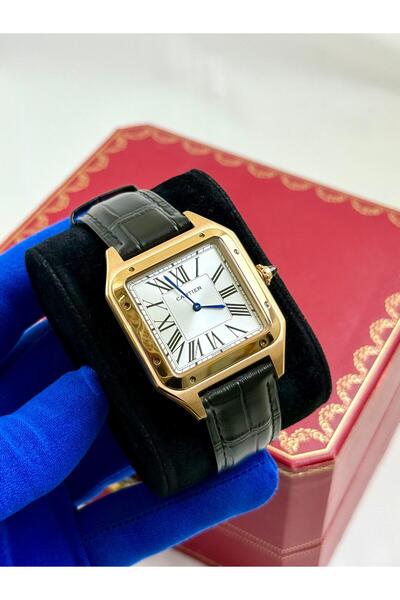 Watch A men's watch with a sophisticated design that combines elegance and pr...