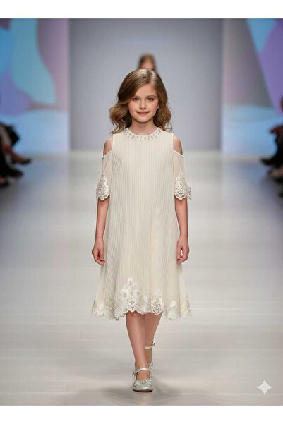 gmax Girls' dress with vertical pleats and lace trim