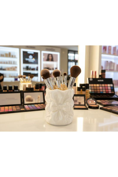 KSTECH Satin Look Bowknot Makeup Brush Organizer – Stylish and Decorative Brush Holder, Pen Holder