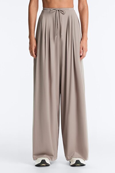 Oysho Light Touch geniş paça pantolon