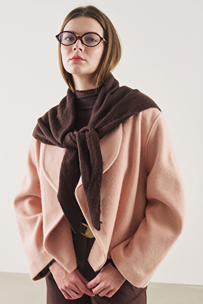 Manuka Triangle-Shaped Scarf Brown