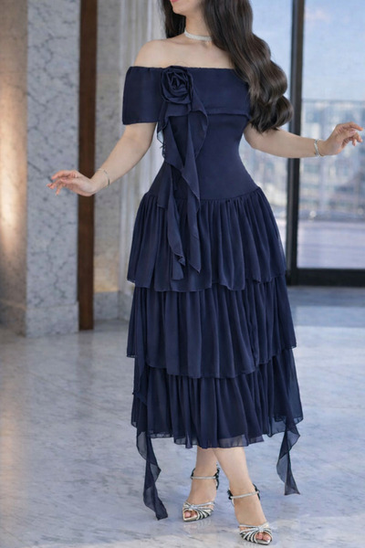 Jood A soft and elegant women's dress that exudes femininity