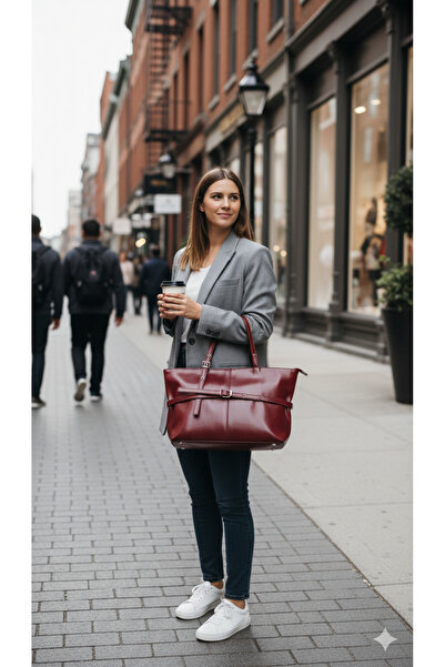 RMY MODA Kemer Detaylı Vegan Deri Büyük Boy Kol ve Omuz Çantası