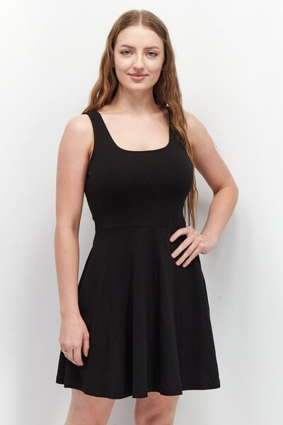 Don't Call Me Jennyfer Women Sleeveless Plain Mini Dress, Black