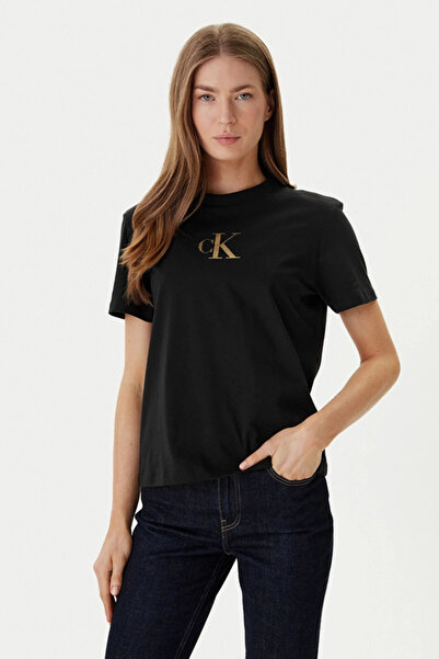 Calvin Klein Women's Ss Classic Foil Graphic Detailed T-Shirt