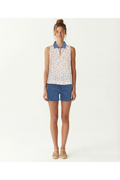 Yargıcı Regular Crew Neck Sleeveless Blouse