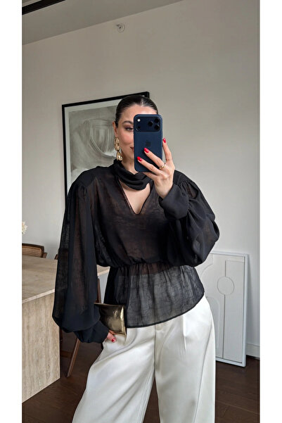 My Blog Μπλούζα σιφόν με μαύρη ζώνη και λαιμόκοψη V - 101268