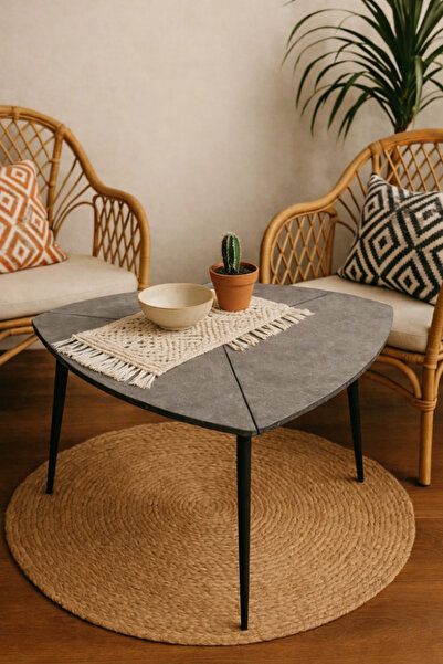 N.zone The "Tri Elegant" side table – a modern touch with a stylish wooden to...