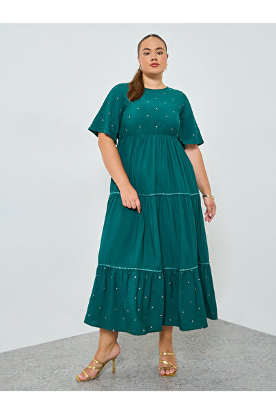 Styli Plus Size Green Embellished Tiered Maxi Dress