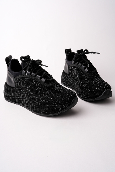 Madam Tarz Ljn-604 Thick Sole Stone-Laced Sports Shoes