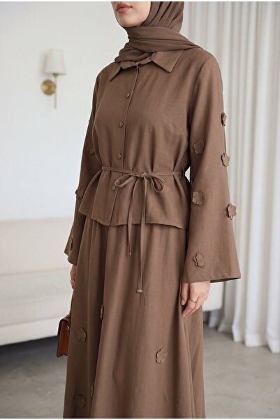 Modamorfo Floral Sleeves and Skirt, Lace-Up Waist Shirt and Skirt Two-Piece M...