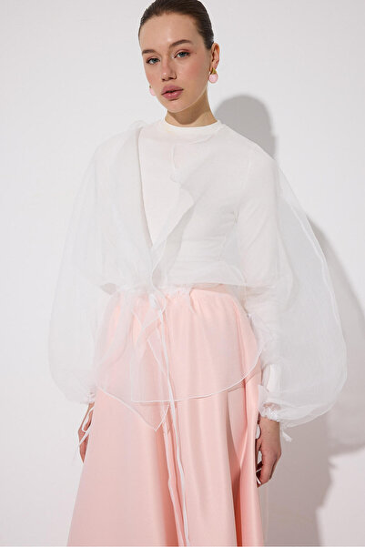 Touché Privé سترة من الأورجانزا مع تفاصيل بيبي