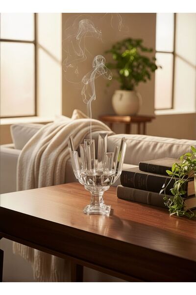 Casco مبخرة كريستال فاخرة بتصميم فخم.