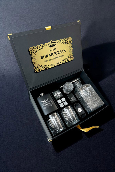 hediyemen Prestijli Hediye: İsme Özel Viski Şişesi Seti – Exclusive Kutuda