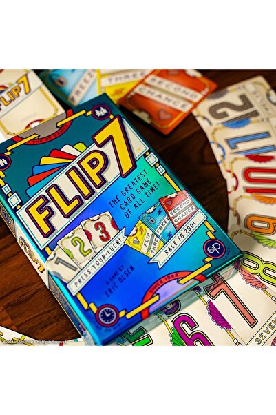 Board Game Flip 7 CAT 104 FL