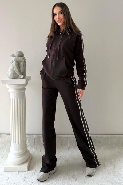 FashionForYou SporDIVA zip-up tracksuit, hoodie and pants, Brown