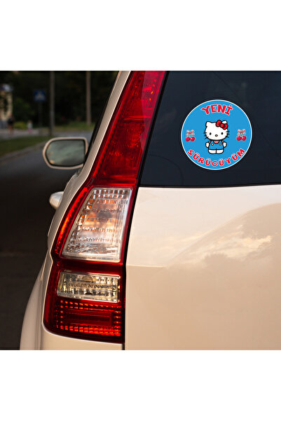 DRN DİZAYN Hello Kitty Yeni Sürücüyüm Araç Sticker'ı