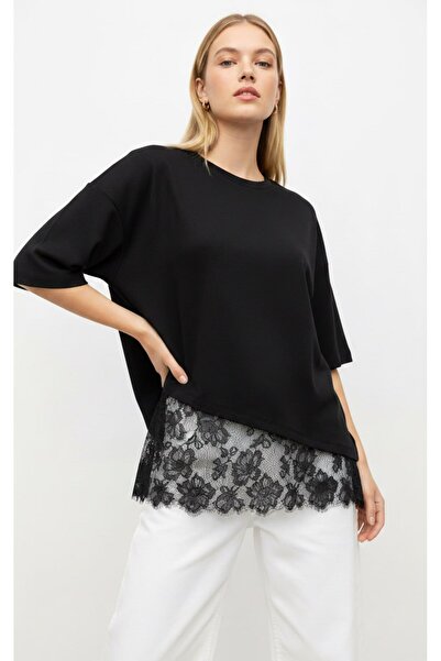 Butik Ayseba Women's Crew Neck Skirt Lace Detailed Short Sleeve Cotton Blouse