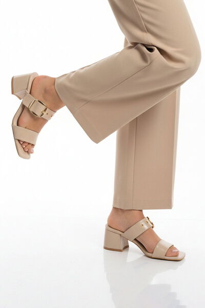 AYAKMOD Beige Double-Strapped Women's Heeled Slippers 318139 Z