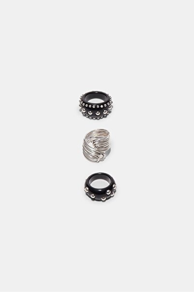 Stradivarius Set of 3 studded rings