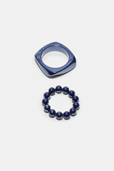 Stradivarius Set of 2 beaded and rigid bracelets